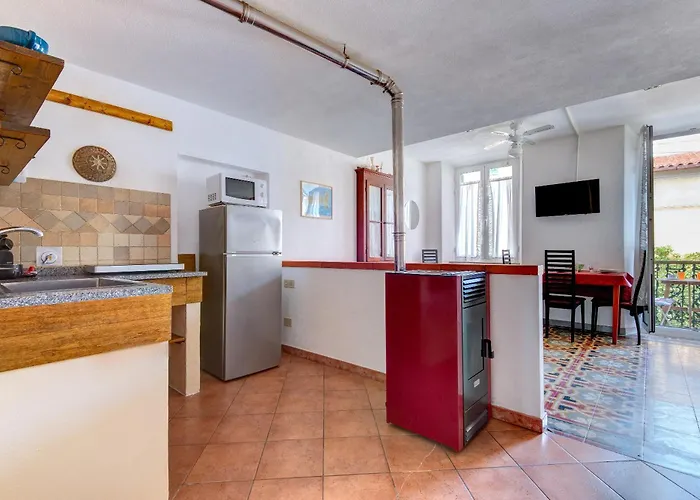 Casa Marina Fra Mare E Relax Διαμέρισμα Marina di Campo