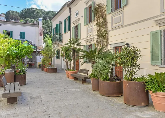 Casa Marina Fra Mare E Relax Marina di Campo