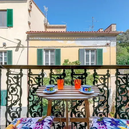 Casa Marina Fra Mare E Relax アパート